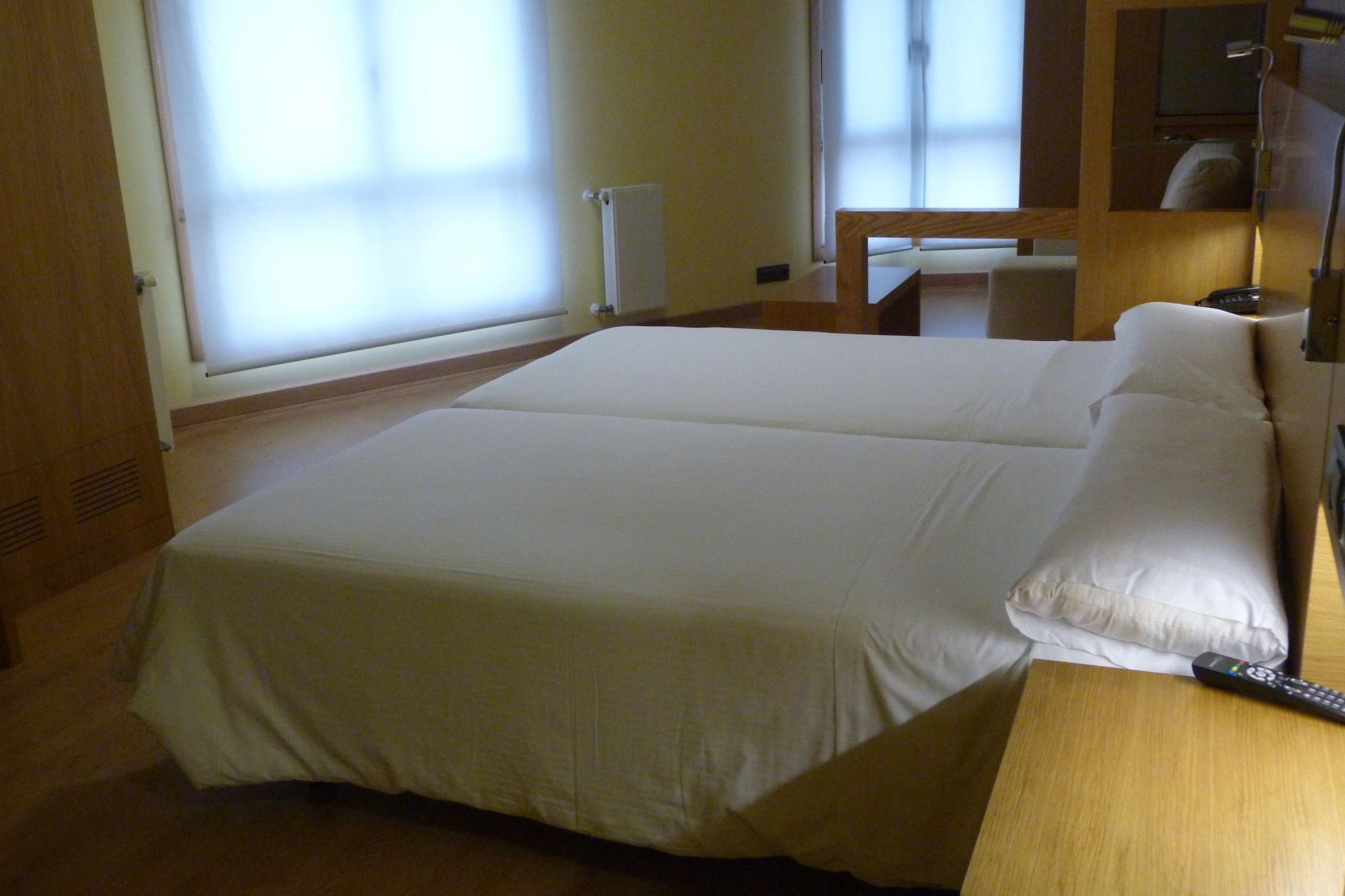 Hotel Nordes Burela Zewnętrze zdjęcie