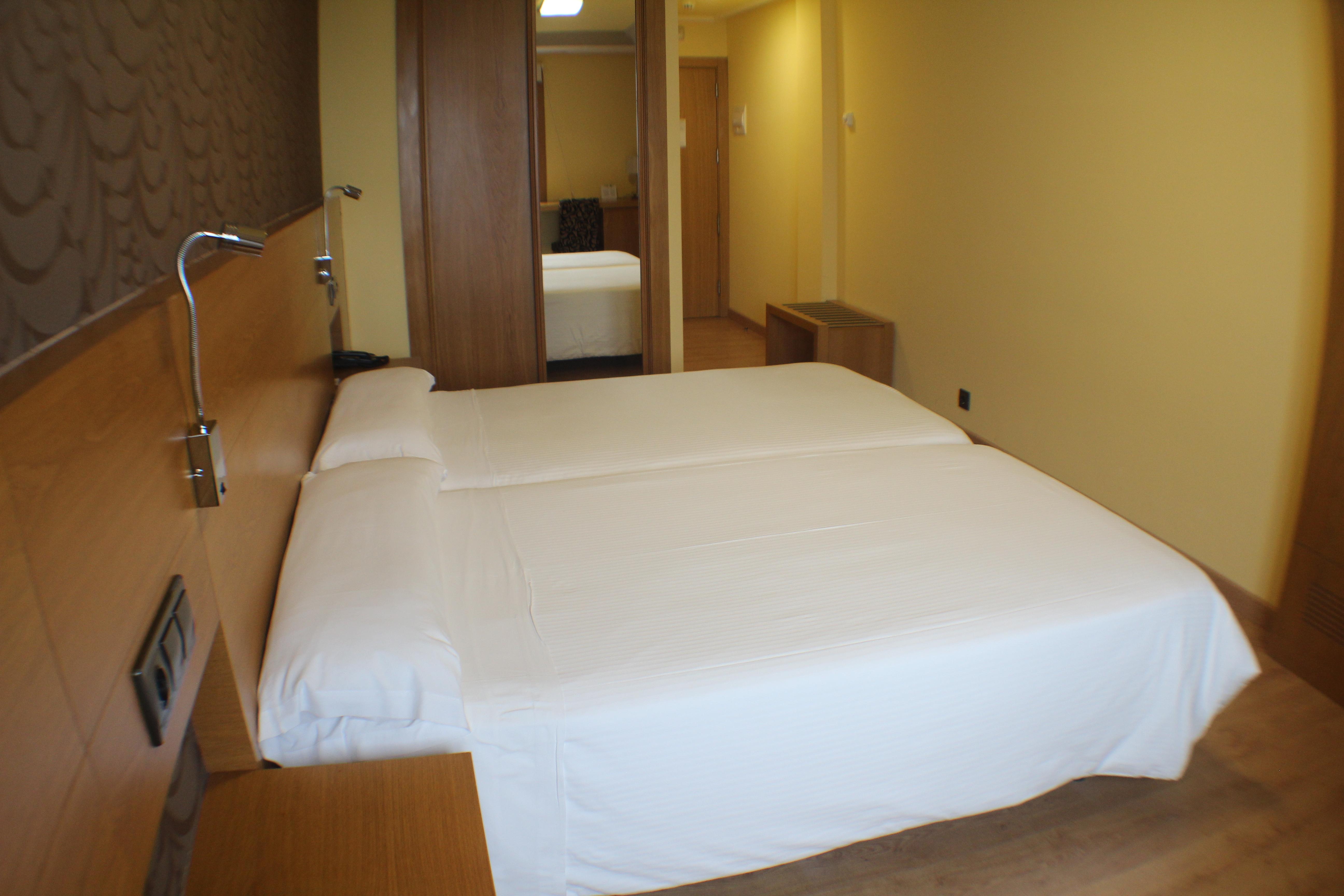 Hotel Nordes Burela Zewnętrze zdjęcie